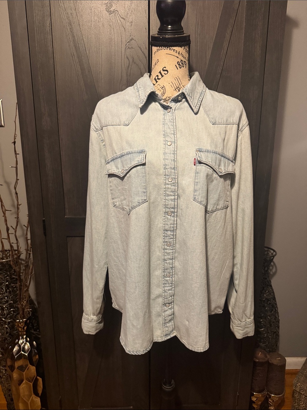 Levi's Light Blue Denim Western Button-Down Shirt - Men's